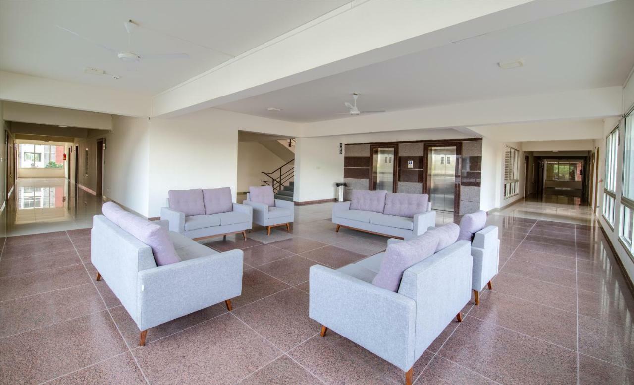 Siara Styles Amba Suites, Gandhinagar Ngoại thất bức ảnh